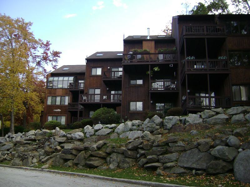 1st image of 2 Winter Park Dr Unit 7