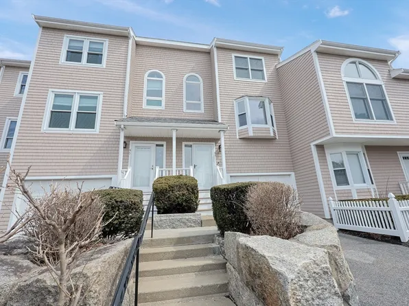 41 Whaler Ln #92, Quincy, MA 02171