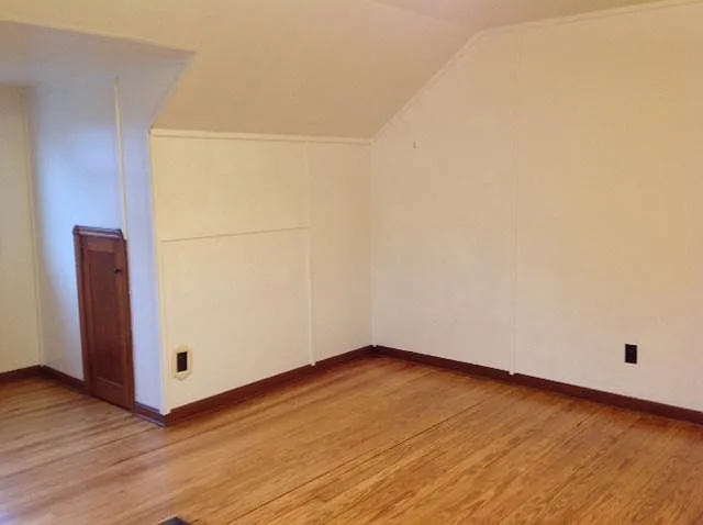 4551 Grayton Rd — Photo 16