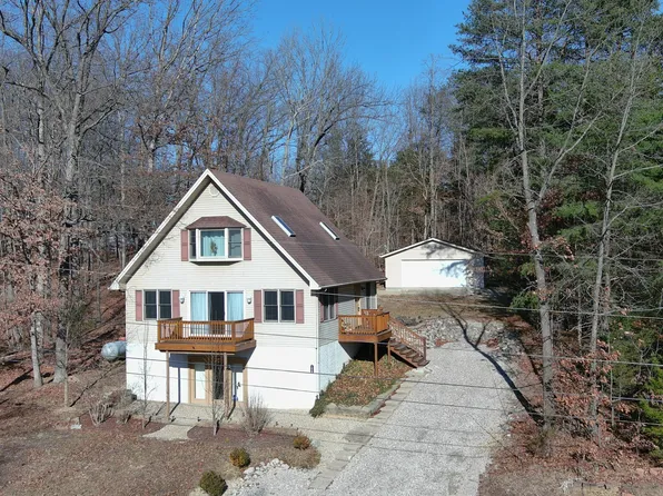 1326 Forest Grove Ln, North Vernon, IN 47265