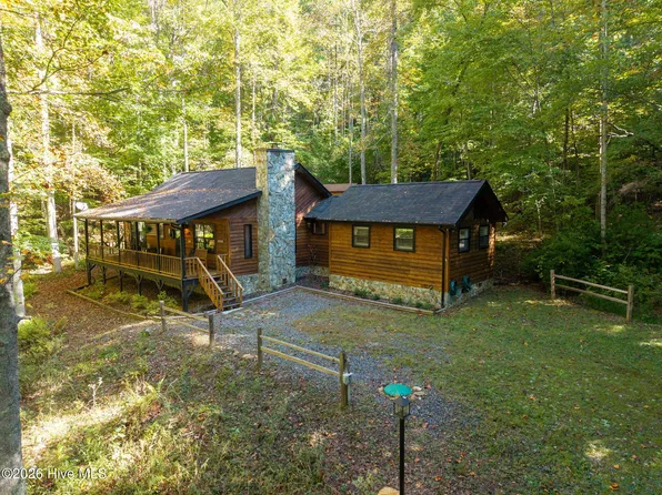 572 Alt Old Fain Road, Murphy, NC 28906