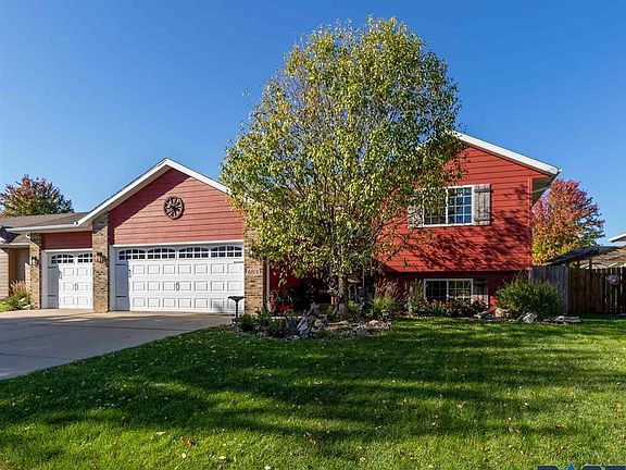 2nd image of 6801 S Avalon Cir