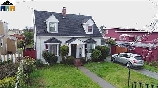 2nd image of 9821 Sunnyside St