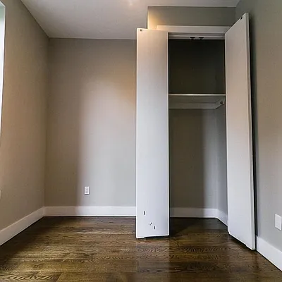 Rented by Nooklyn NYC LLC | media 45