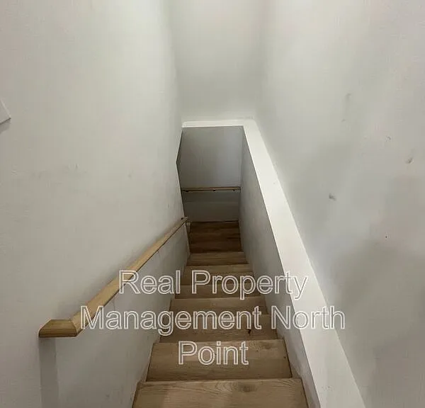 2425 Omaha Rd SW — Photo 25