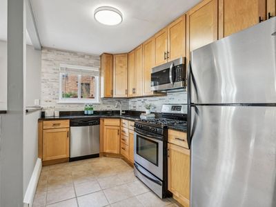 4515 Grand Ave S APT 1, Minneapolis, MN, 55419