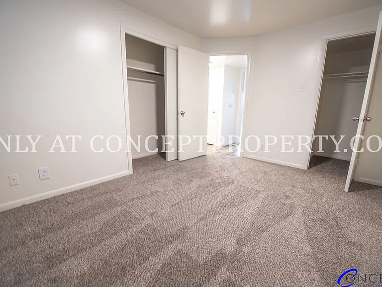 425 E 3rd Ave — Photo 81