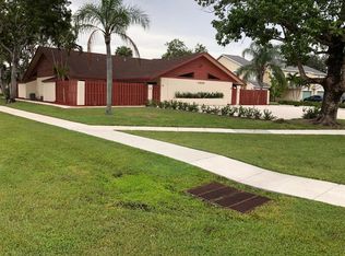 13825 Yarmouth Dr APT C, Wellington, FL 33414