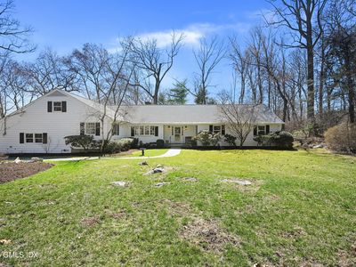 42 Mimosa Dr, Cos Cob, CT, 06807