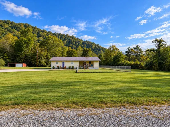 244 Back St, Ivel, KY 41642
