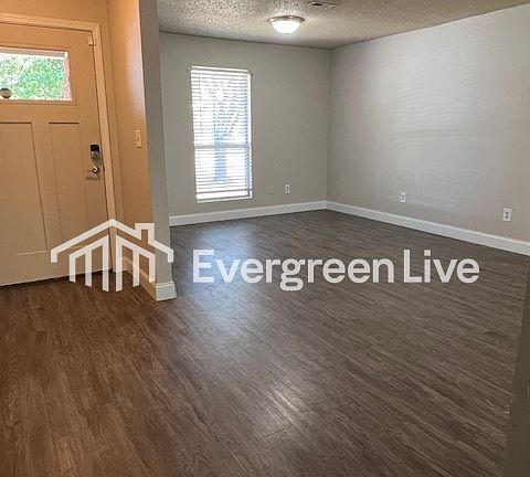 4th image of 101 Barnsbury Ct
