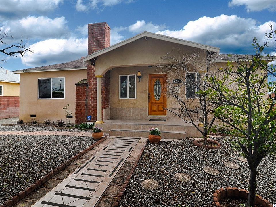 1st image of 12550 Cantara St