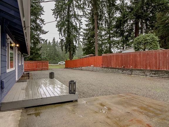 3rd image of 21715 SE 288th St