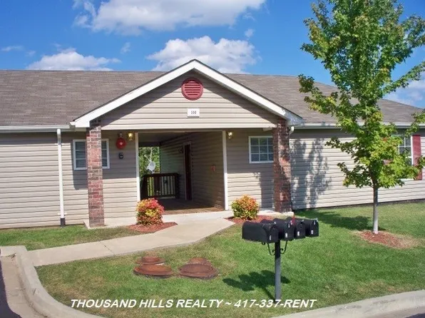 107 Garden Cir, Branson, MO