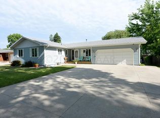 209 28th Ave N, Fargo, ND 58102