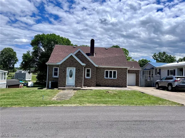 108 Wilmar Ave, Follansbee, WV 26037