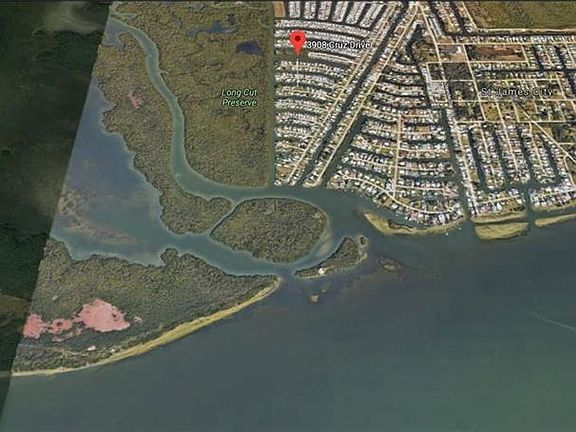 3rd image of 3900 Cruz Dr