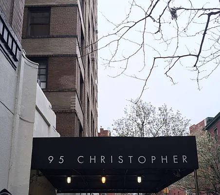 Rented by Citi Habitats | media 22