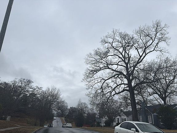 4th image of 1221 41st St