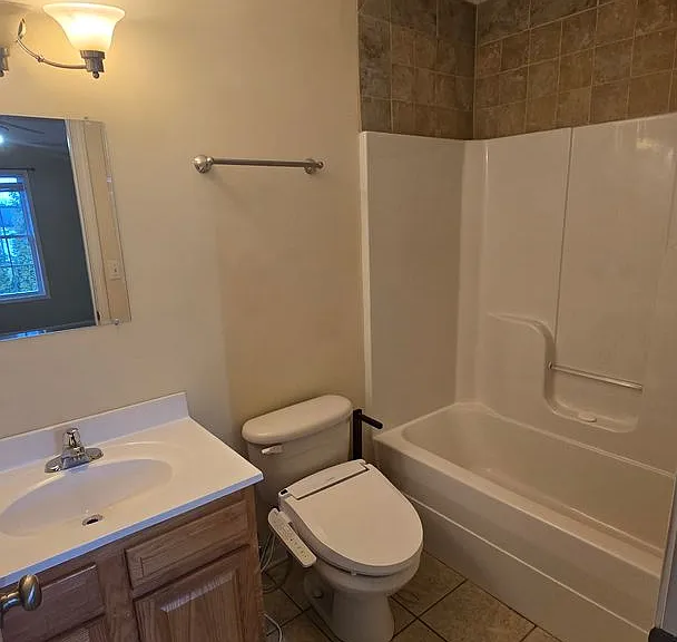 235 Amanda Ln #6 — Photo 9