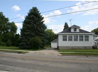 411 E Kilbourn Ave, West Bend, WI 53095