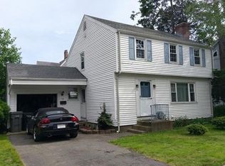 21 Brewster Rd, Framingham, MA 01702