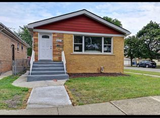 9557 S Forest Ave, Chicago, IL 60628