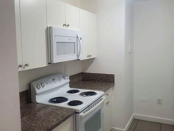 3rd image of 1020 NW 7th Ave #701-104