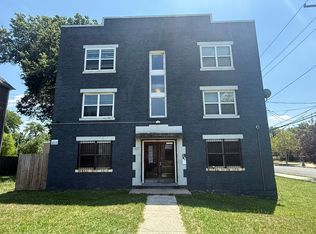 5501 Foote St NE APT 6, Washington, DC 20019