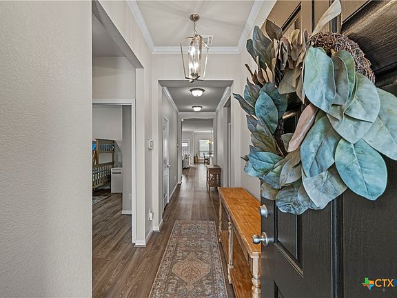 2nd image of 10220 Duchman Ln