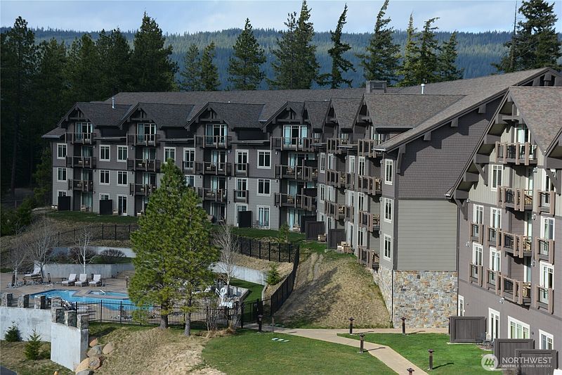 4th image of 3600 Suncadia Trail #5059
