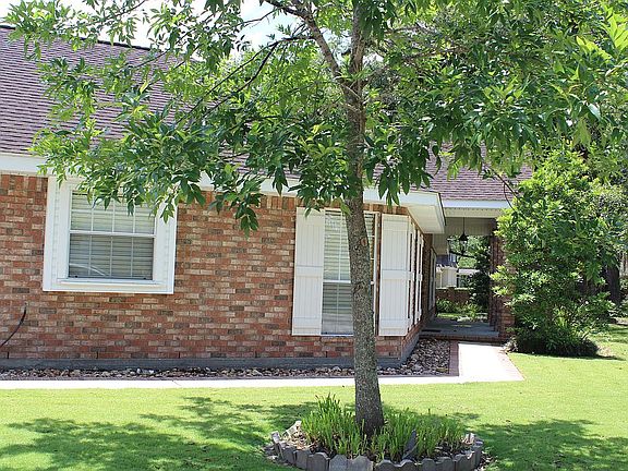 4th image of 106 Krumbhaar Cir