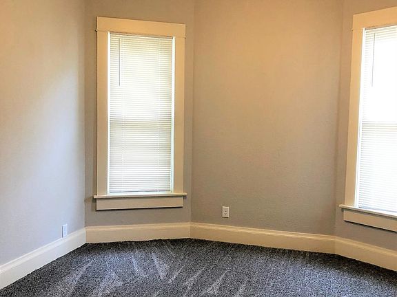 5th image of 415 Charles St