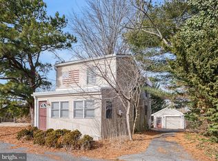 14 Railroad Ave, New Castle, DE 19720