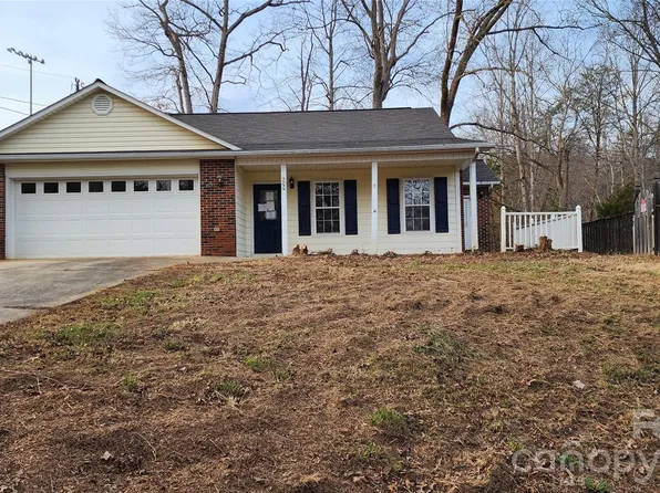 200 Park Pl, Morganton, NC 28655