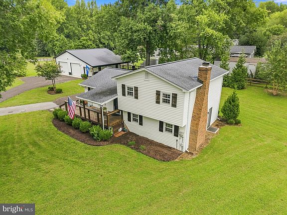 2nd image of 30060 Blackfoot Dr