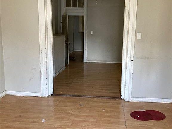 4th image of 2412 Willow St #14