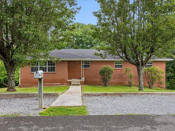 4th image of 4639 Sherry Ln