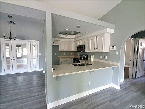 5th image of 2153 E Marissa Dr