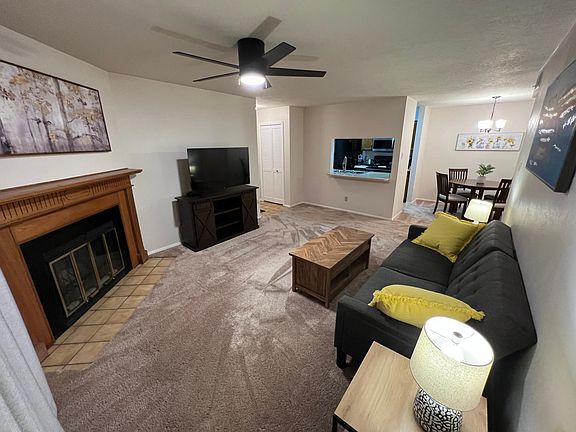 5th image of 505 Oppenheimer Dr APT 315