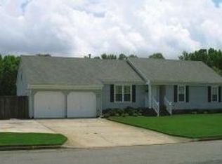 613 Appaloosa Trl, Chesapeake, VA 23323