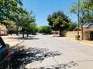 1237 E Avenue J4, Lancaster, CA 93535