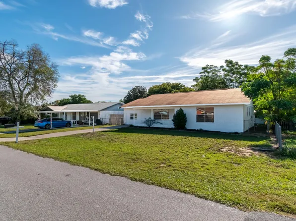 8941 SE 88th St, Ocala, FL 34472