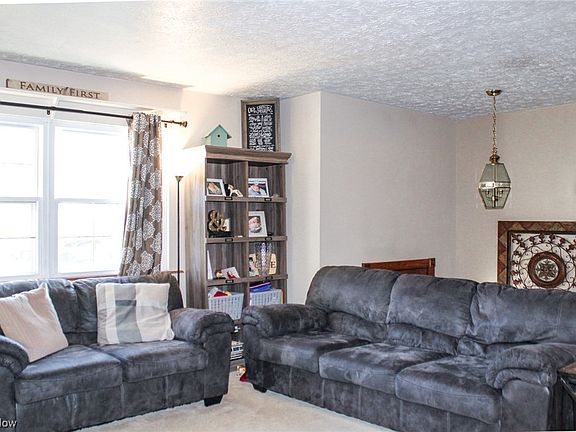 3rd image of 1762 Nova Ln