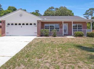 6646 Woodbury Forest Dr, Milton, FL 32583