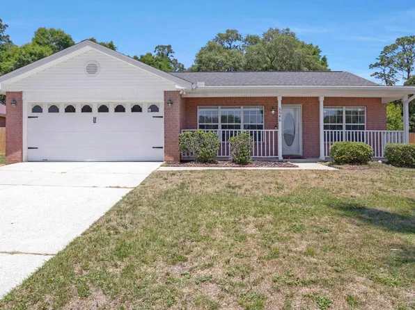 6646 Woodbury Forest Dr, Milton, FL 32583