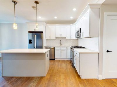 41 Fairbanks St, Brighton, MA, 02135