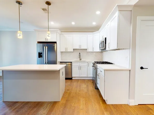 41 Fairbanks St, Brighton, MA 02135
