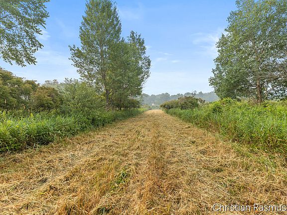 5th image of V/l N Grow Rd
