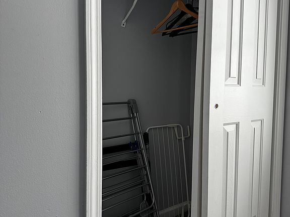 3rd image of 529 Essex St